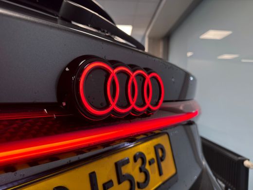 Audi A6 Avant e-tron Avant e-tron S edition 83 kWh Tech pro pakket | Sportstoel leder zwart | 	LED-koplampen plus ActivLease financial lease