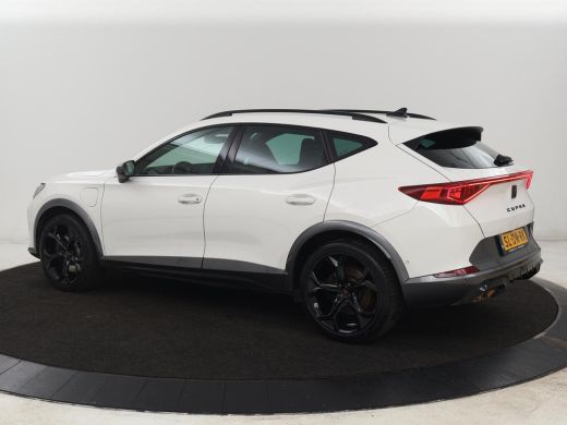 CUPRA Formentor 1.4 eHybrid VZ | 245pk | Stoelverwarming | Adaptive cruise | Memory | Camera | Navigatie | Sfeerv... ActivLease financial lease