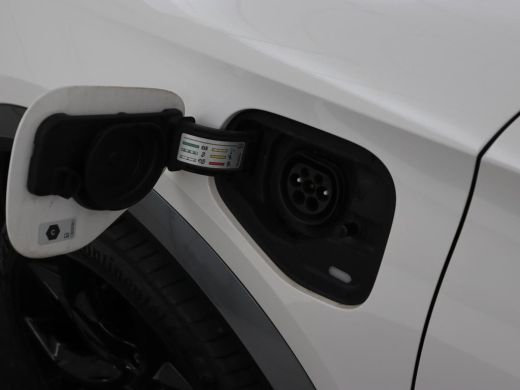 CUPRA Formentor 1.4 eHybrid VZ | 245pk | Stoelverwarming | Adaptive cruise | Memory | Camera | Navigatie | Sfeerv... ActivLease financial lease