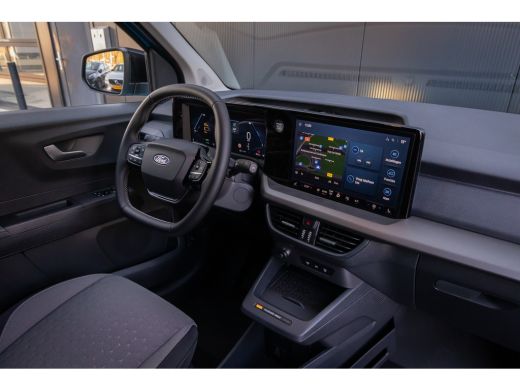 Ford E-Transit Courier Limited 44 kWh DIRECT LEVERBAAR | Trekhaak | Adapt. Cruise | Dodehoek Detectie | Camera | Winter-... ActivLease financial lease