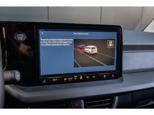 Ford E-Transit Courier Limited 44 kWh DIRECT LEVERBAAR | Trekhaak | Adapt. Cruise | Dodehoek Detectie | Camera | Winter-... ActivLease financial lease