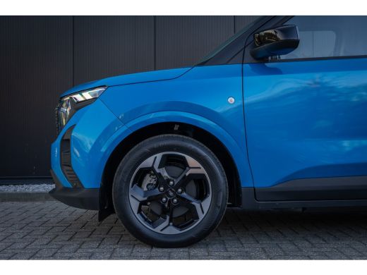 Ford E-Transit Courier Limited 44 kWh DIRECT LEVERBAAR | Trekhaak | Adapt. Cruise | Dodehoek Detectie | Camera | Winter-... ActivLease financial lease