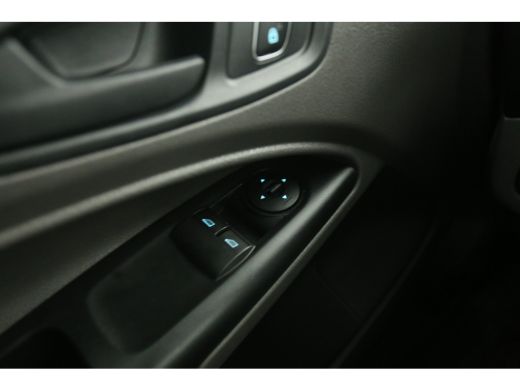 Ford Transit Connect 1.5 EcoBlue | Euro6 | 3-Zits | Airco | Cruise | Imperiaal | Elektrpakket ActivLease financial lease