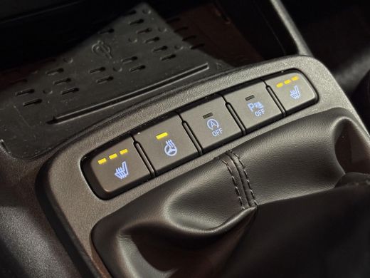 Hyundai i10 1.0 Comfort Smart 5-zits | Apple CarPlay | Climate Control | Stoel- & Stuurverwarming ActivLease financial lease