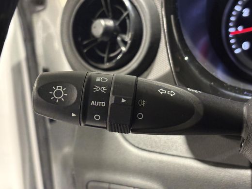 Hyundai i10 1.0 Comfort Smart 5-zits | Apple CarPlay | Climate Control | Stoel- & Stuurverwarming ActivLease financial lease