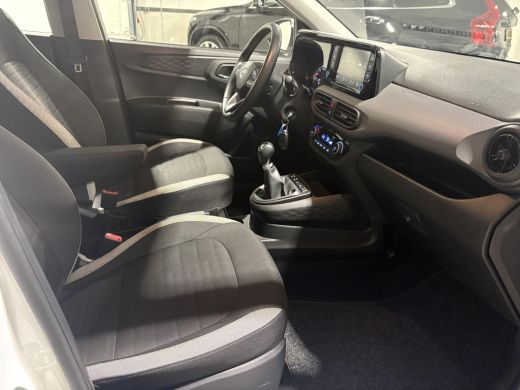 Hyundai i10 1.0 Comfort Smart 5-zits | Apple CarPlay | Climate Control | Stoel- & Stuurverwarming ActivLease financial lease