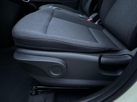 Hyundai Inster Pulse 49 kWh | Rijklaarprijs! Dus geen extra afleverkosten! | Apple CarPlay/Android Auto | Cruise... ActivLease financial lease