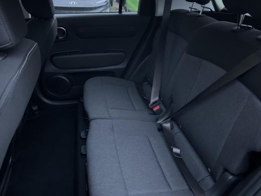 Hyundai Inster Pulse 49 kWh | Rijklaarprijs! Dus geen extra afleverkosten! | Apple CarPlay/Android Auto | Cruise... ActivLease financial lease