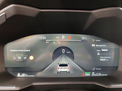 Lynk & Co 01 1.5 Plug-in Elec A.klep Stoelverw. Carplay 360&deg;camera incl.BTW Trekhaak ActivLease financial lease