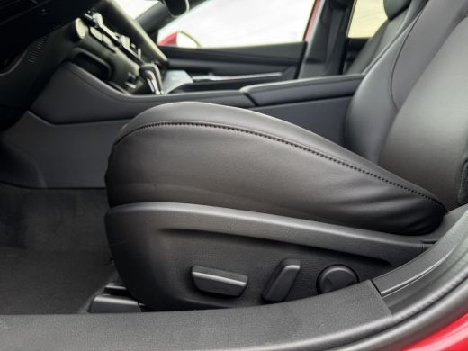 Mazda 3 2.0 e-SkyActiv-X M Hybrid 186 Takumi | Automaat | Climate Control | Stoel en stuurverwarming | 36... ActivLease financial lease