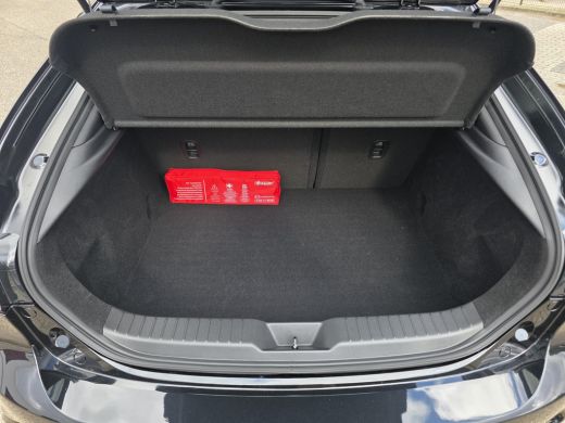 Mazda 3 2.0 e-SkyActiv-X M Hybrid 186 Takumi | Demo voordeel | Automaat | Climate Control | Stoel en stuu... ActivLease financial lease