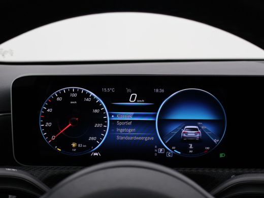 Mercedes-Benz A-Klasse 180D AUT. NIEUW MODEL + WIDESCREEN MBUX | CAMERA | 18" AMG | STOELVERW. | LED | DAB ActivLease financial lease
