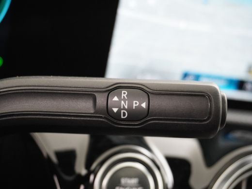 Mercedes-Benz A-Klasse 250e AMG // Panoramadak // Memory // Trekhaak // Keyless // Carplay // Sfeerverlichting // MultiB... ActivLease financial lease