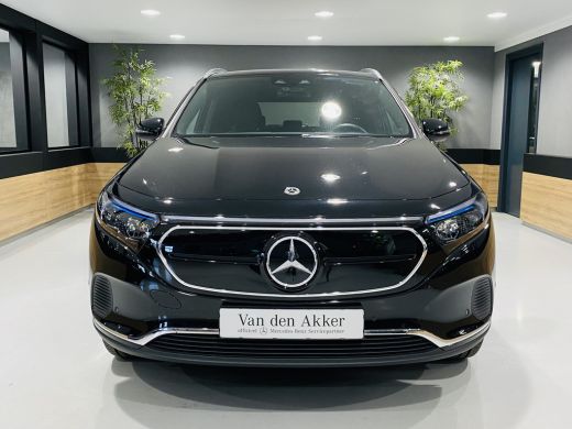 Mercedes-Benz EQA 250 // 18" Velgen // Privacy Glass // Easy pack achterklep // Dodehoekassistent // Sfeerverlichti... ActivLease financial lease