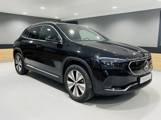 Mercedes-Benz EQA 250 // 18" Velgen // Privacy Glass // Easy pack achterklep // Dodehoekassistent // Sfeerverlichti... ActivLease financial lease