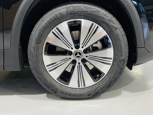 Mercedes-Benz EQA 250 // 18" Velgen // Privacy Glass // Easy pack achterklep // Dodehoekassistent // Sfeerverlichti... ActivLease financial lease