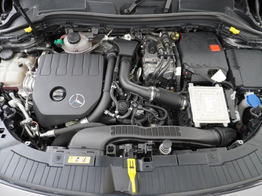 Mercedes-Benz GLA 250 e AMG // Panoramadak // 20" AMG Velgen // Nightpakket // Sfeerverlichting // Camera // ActivLease financial lease