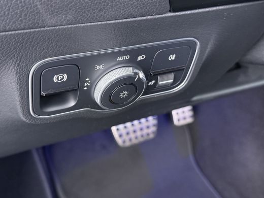 Mercedes-Benz GLA 250e AMG // Memory Stoelen // Distronic // Panoramadak // Rij Assistentiepakket // MultiBeam LED ... ActivLease financial lease