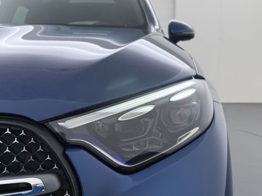 Mercedes-Benz GLC 300e AMG 4Matic // Trekhaak // Massage // Burmester 3D // Multi Contour Stoelen // 360 // Distron... ActivLease financial lease