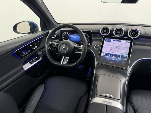 Mercedes-Benz GLC 300e AMG 4Matic // Trekhaak // Massage // Burmester 3D // Multi Contour Stoelen // 360 // Distron... ActivLease financial lease