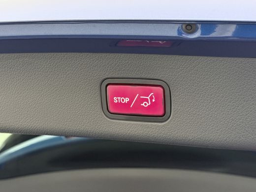 Mercedes-Benz GLC 300e AMG 4Matic // Trekhaak // Massage // Burmester 3D // Multi Contour Stoelen // 360 // Distron... ActivLease financial lease