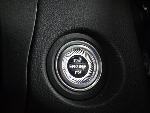 Mercedes-Benz GLC 300e Coup&eacute; AMG 4Matic // Burmester / Magno Grijs // 20 inch // Treeplanken // Night pakket ActivLease financial lease