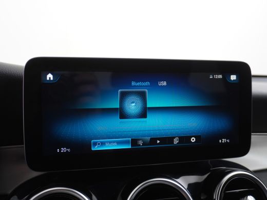 Mercedes-Benz GLC 300e Coup&eacute; AMG 4Matic // Burmester / Magno Grijs // 20 inch // Treeplanken // Night pakket ActivLease financial lease