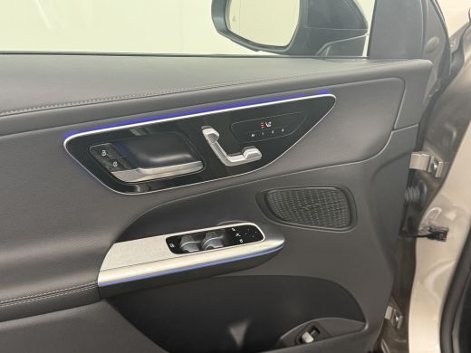 Mercedes-Benz GLC 400e 4Matic AMG 381PK // Airmatic // Trekhaak // Panoramadak // Achteras besturing // Memory // T... ActivLease financial lease