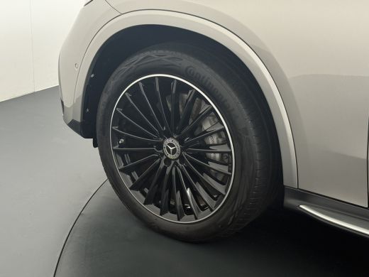 Mercedes-Benz GLC 400e 4Matic AMG 381PK // Airmatic // Trekhaak // Panoramadak // Achteras besturing // Memory // T... ActivLease financial lease