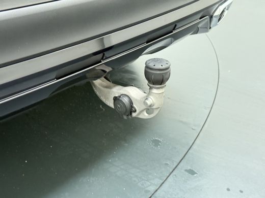 Mercedes-Benz GLC 400e 4Matic AMG // Trekhaak // Luchtvering // Meesturende Achteras // Panoramadak // Nightpakket ... ActivLease financial lease