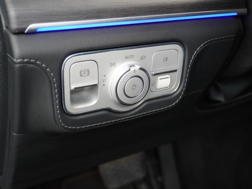 Mercedes-Benz GLE Coup&eacute; 350e AMG // Luchtvering // Massage Stoelen // Panoramadak // Trekhaak 3500kg // Headup // N... ActivLease financial lease