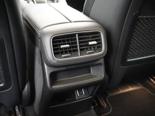 Mercedes-Benz GLE Coup&eacute; 350e AMG // Luchtvering // Massage Stoelen // Panoramadak // Trekhaak 3500kg // Headup // N... ActivLease financial lease