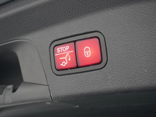 Mercedes-Benz GLE Coup&eacute; 350e AMG // Luchtvering // Massage Stoelen // Panoramadak // Trekhaak 3500kg // Headup // N... ActivLease financial lease