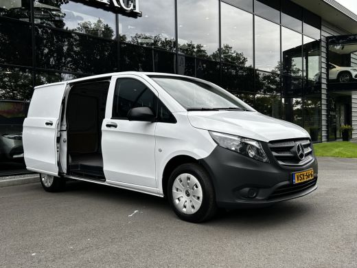 Mercedes-Benz Vito 110 CDI L2 Lang RWD // Airco // Achterklep // 12 mnd Garantie // 2000kg // Bank // Radio // CV //... ActivLease financial lease