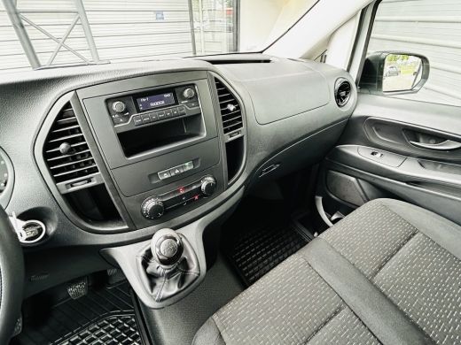 Mercedes-Benz Vito 110 CDI L2 Lang RWD // Airco // Achterklep // 12 mnd Garantie // 2000kg // Bank // Radio // CV //... ActivLease financial lease