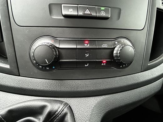 Mercedes-Benz Vito 110 CDI L2 Lang RWD // Airco // Achterklep // 12 mnd Garantie // 2000kg // Bank // Radio // CV //... ActivLease financial lease