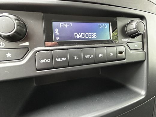 Mercedes-Benz Vito 110 CDI L2 Lang RWD // Airco // Achterklep // 12 mnd Garantie // 2000kg // Bank // Radio // CV //... ActivLease financial lease