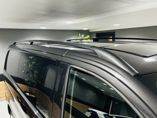 Mercedes-Benz Vito 110 CDI Lang // Airco // Navigatie// // Achterklep // Bumpers in kleur // Groot Scherm // Betimme... ActivLease financial lease