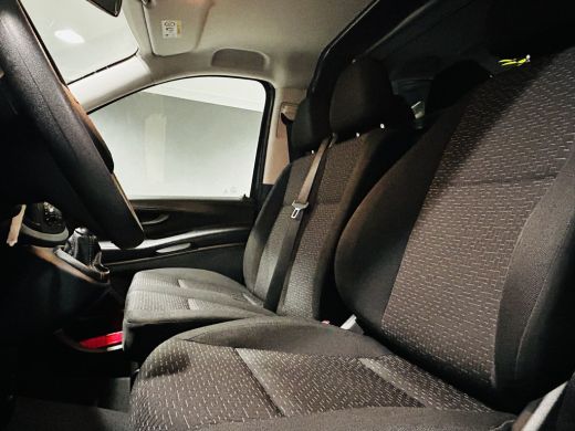 Mercedes-Benz Vito 110 CDI Lang // Airco // Navigatie// // Achterklep // Bumpers in kleur // Groot Scherm // Betimme... ActivLease financial lease