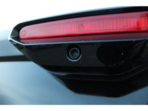 Opel Combo-e Combo-E L2 50 kWh | TREKHAAK | BETIMMERING LAADRUIMTE | CAMERA | DIGITALE BINNENSPIEGEL | STOEL +... ActivLease financial lease