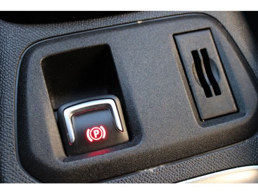 Opel Corsa 1.2 Elegance / Navigatie / Camera / Parkeersensoren / LED / Keyless / 16'' LMV / ActivLease financial lease