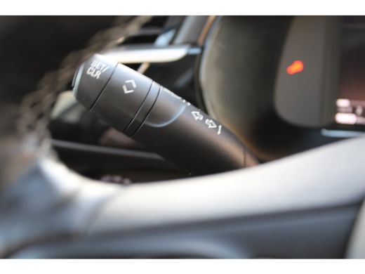 Opel Corsa 1.2 Elegance / Navigatie / Camera / Parkeersensoren / LED / Keyless / 16'' LMV / ActivLease financial lease