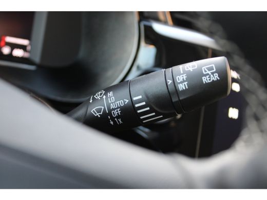 Opel Corsa 1.2 Elegance / Navigatie / Camera / Parkeersensoren / LED / Keyless / 16'' LMV / ActivLease financial lease