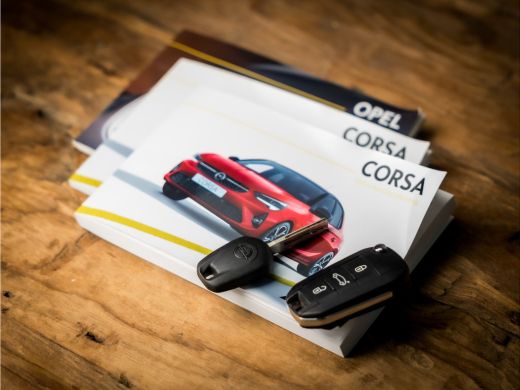 Opel Corsa 1.2 Sport (APPLE CARPLAY, GROOT NAVI, LM VELGEN, SPORTSTOELEN, LANE ASSIST, CRUISE, NIEUWE APK, N... ActivLease financial lease
