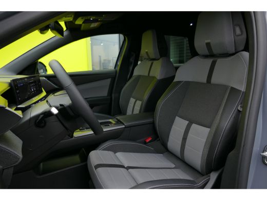 Opel Grandland 1.2 TURBO HYBRID GS AUTOMAAT / NAVI/ CLIMA / PDC / 19" LMV / CAMERA V+A / AGR / FULL-LED / HUD / ... ActivLease financial lease