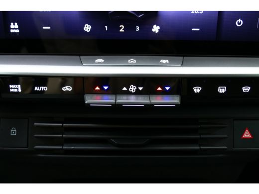 Opel Grandland 1.2 TURBO HYBRID GS AUTOMAAT / NAVI/ CLIMA / PDC / 19" LMV / CAMERA V+A / AGR / FULL-LED / HUD / ... ActivLease financial lease