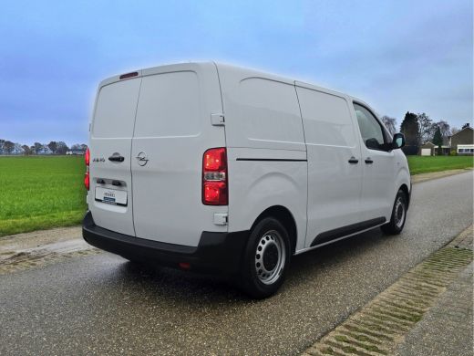 Opel Vivaro 1.5 CDTI L2 H1 Innovation - 120 Pk - Euro 6 - Airco - Cruise Control ActivLease financial lease