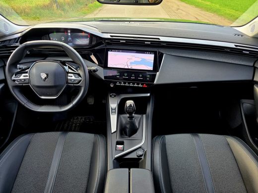 Peugeot 308 1.2 PureTech Allure Pack Business - 130 Pk - Euro 6 - ParkeerCamera - Navi - ACC - Climate Control ActivLease financial lease