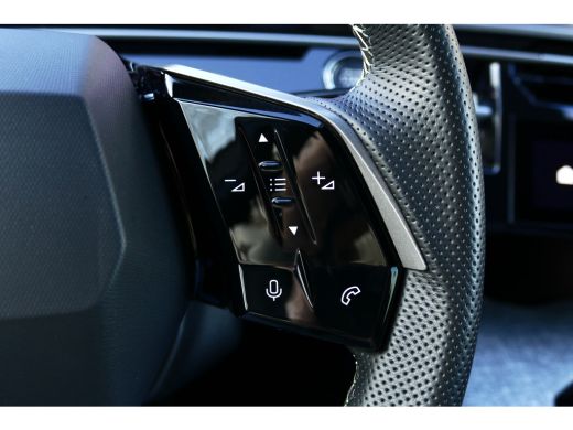 Peugeot 5008 1.2 HYBRID 145PK 7-ZITS GT AUTOMAAT / NAVI /CLIMA / PDC / 19"LMV / CAMERA / ELEKTR. ACHTERKLEP / ... ActivLease financial lease