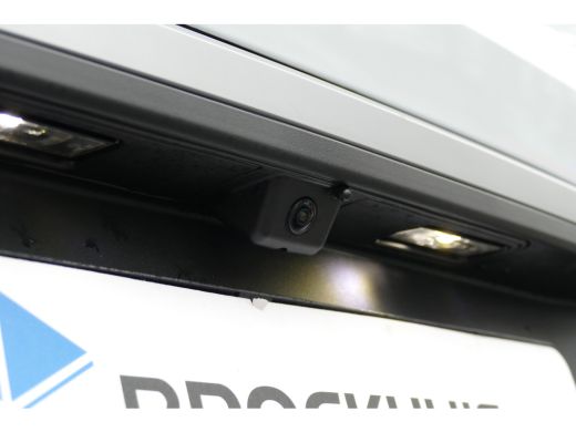 Peugeot 5008 1.2 HYBRID 145PK 7-ZITS GT AUTOMAAT / NAVI /CLIMA / PDC / 19"LMV / CAMERA / ELEKTR. ACHTERKLEP / ... ActivLease financial lease